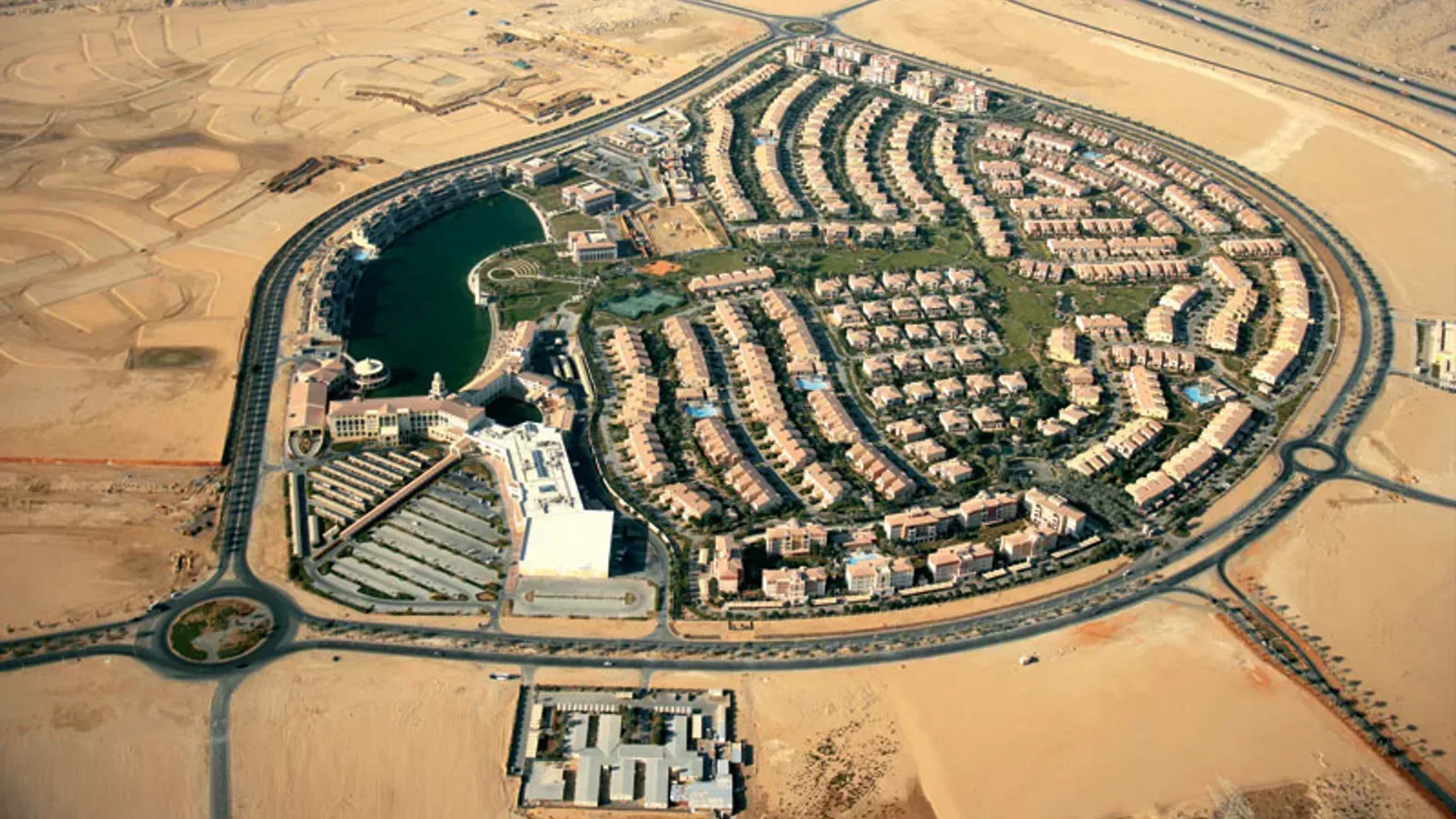 Dubai Investment Park Second, photographed by Keyva