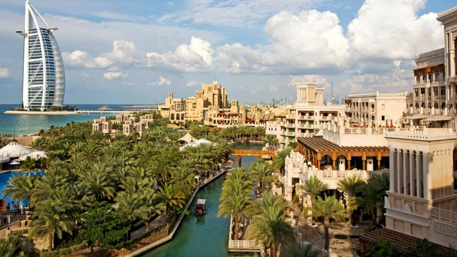 Madinat Dubai Almelaheyah, photographed by Keyva