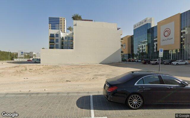 Street View near Mass Residence